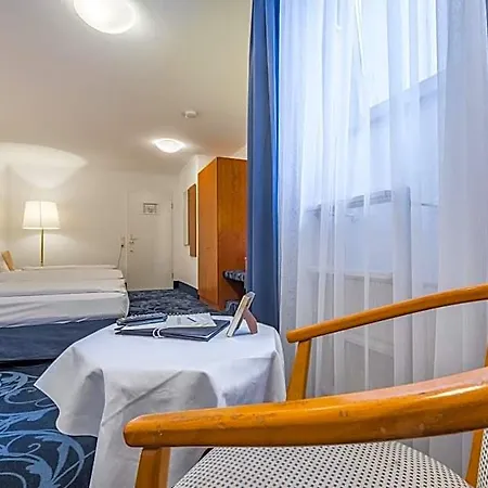 Gertrudenhof Hotel Colonia
