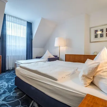 Otel Gertrudenhof Köln